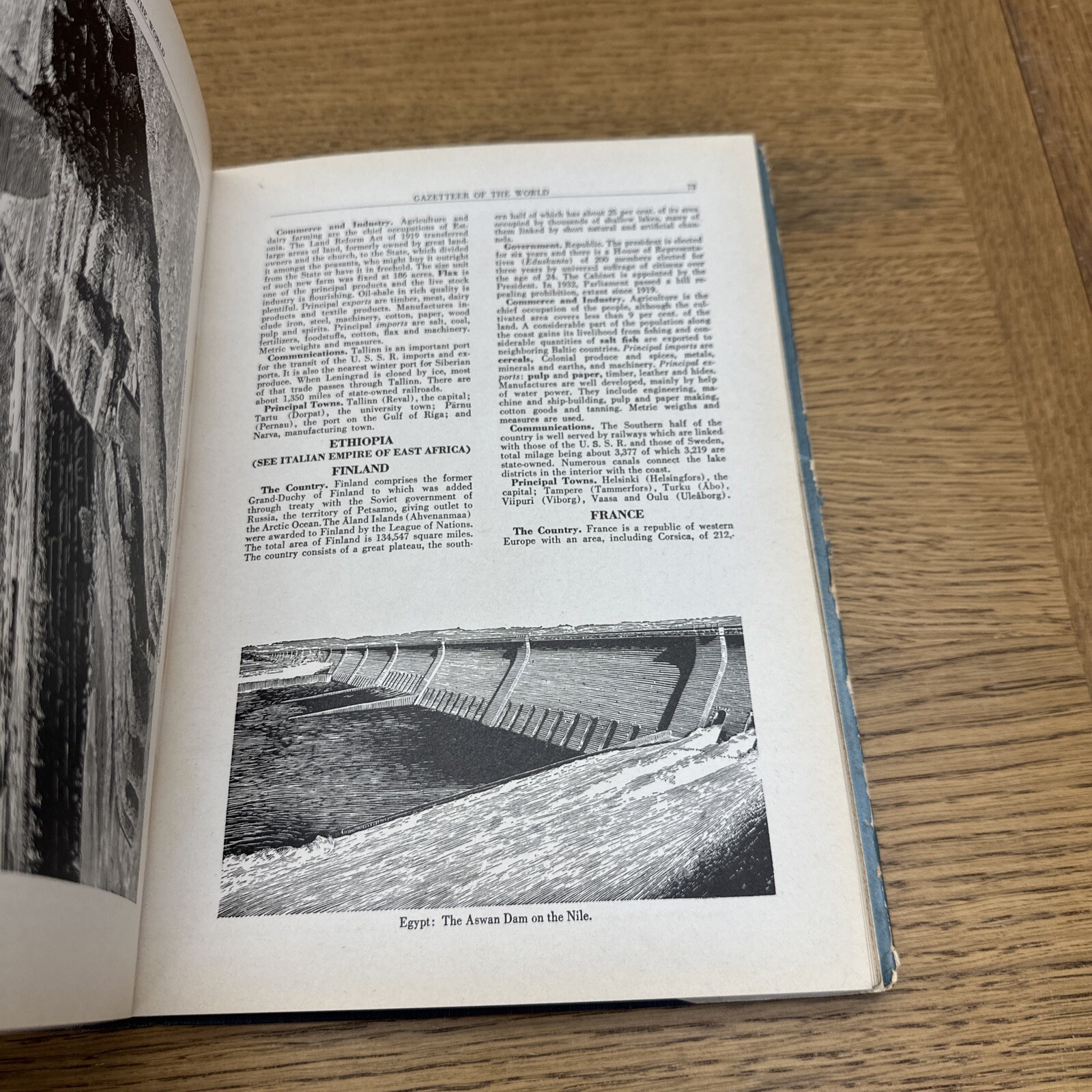 Hammond’s Pictorial Ready Reference Atlas and Gazetteer 1938 Illustrated Maps