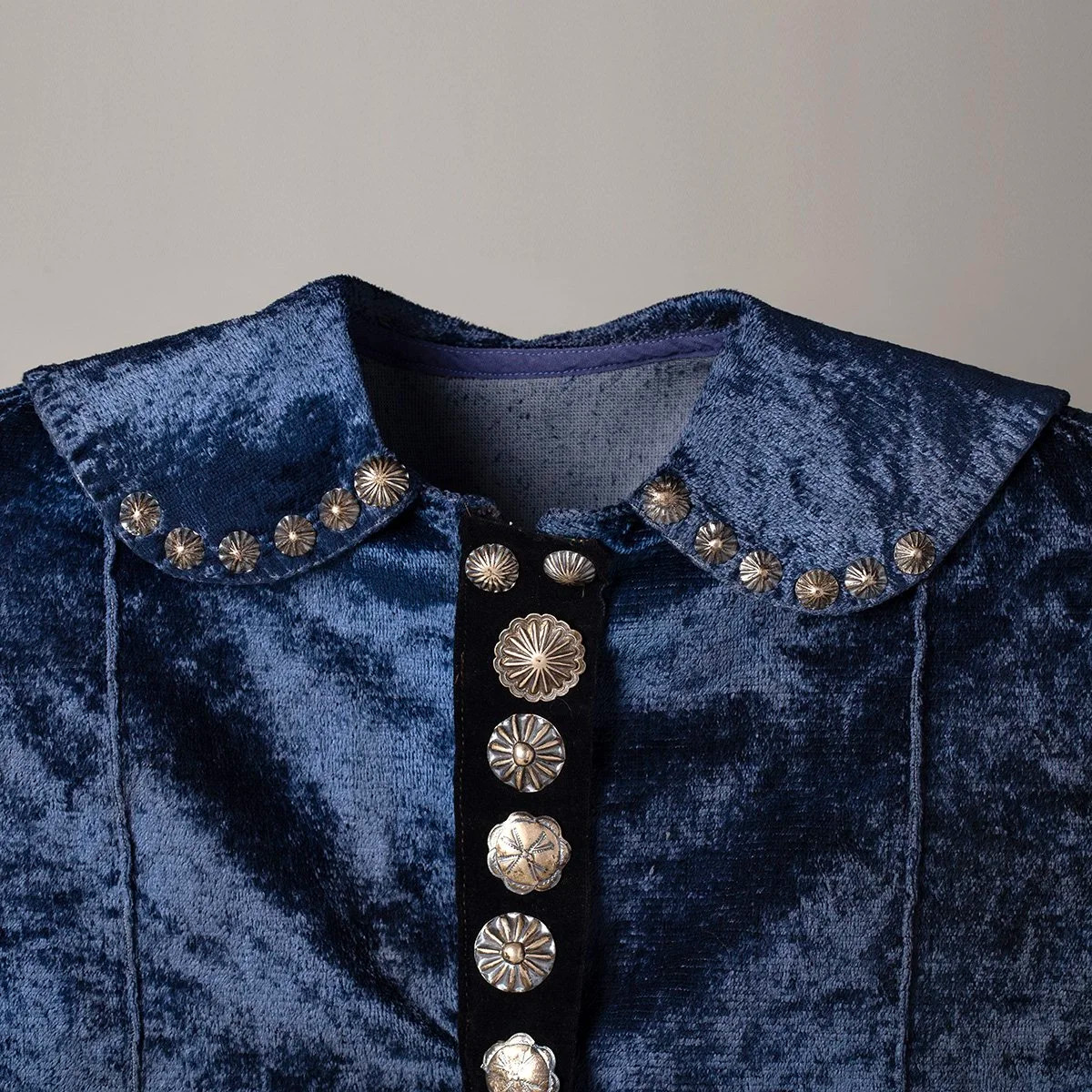 Fine 1920s Navajo Velvet Women’s Blouse