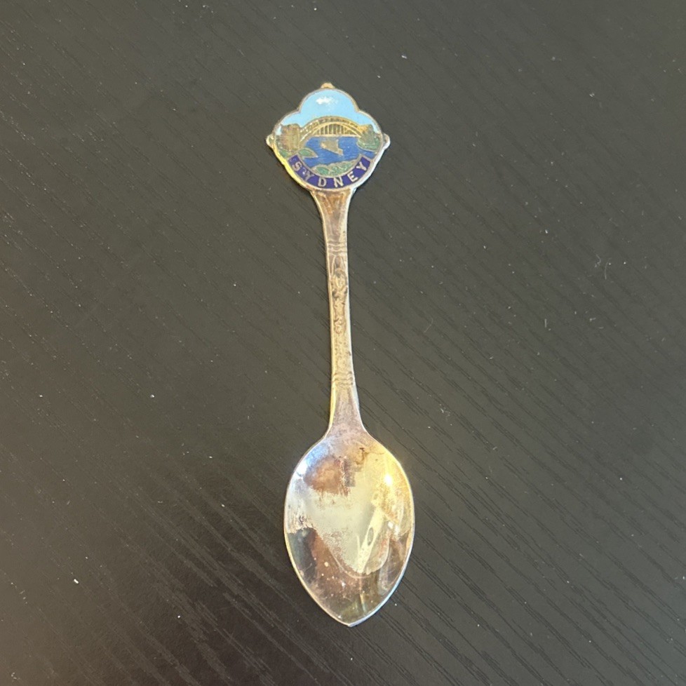 Sydney Australia Souvenir Spoon – Tarnished – Pitcher EPNS A1
