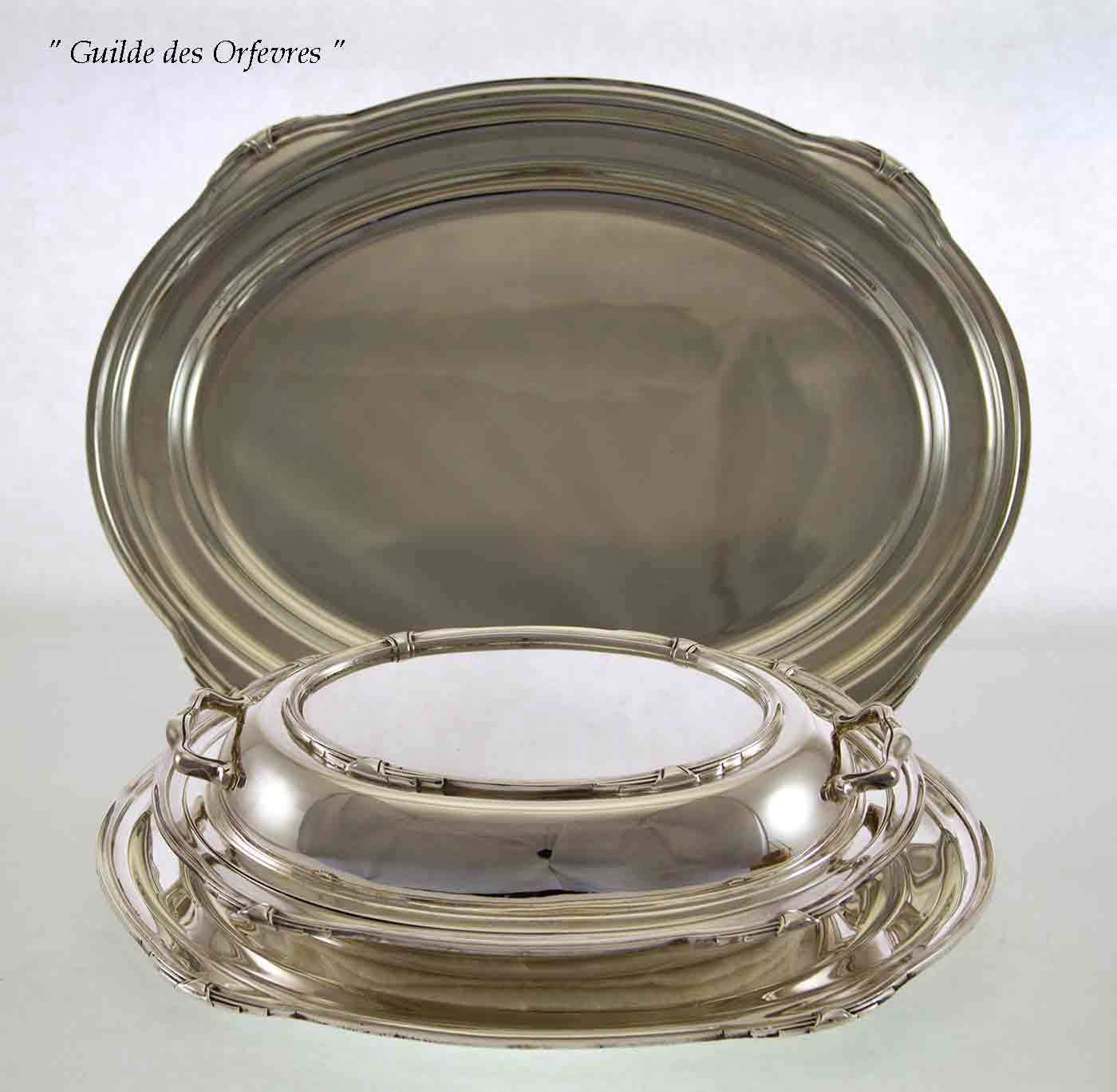 Silver Entree Dish & Cover with Platter 12 in. Jubilee, Patented Applied Border