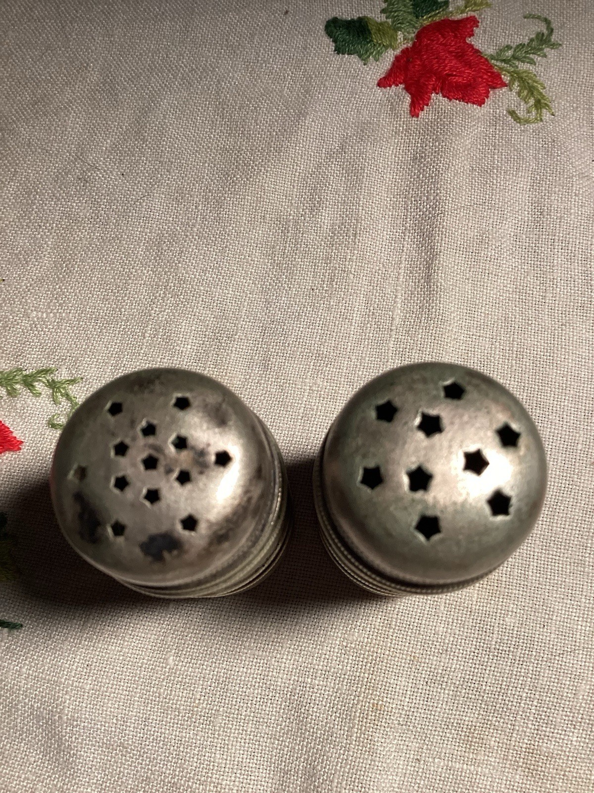 Vintage Gorham Silver / M.B. Co. Silver Plated Salt&Pepper Shaker Set Pre-Owned