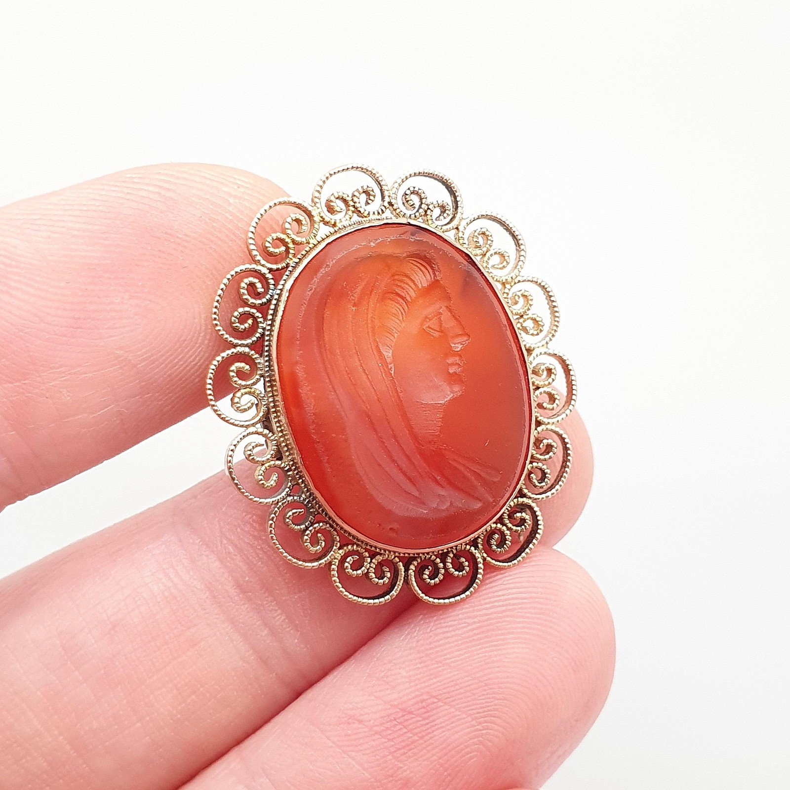 Antique Victorian 9ct Gold Virgin Mary Intaglio Brooch Pin Carnelian Gemstone