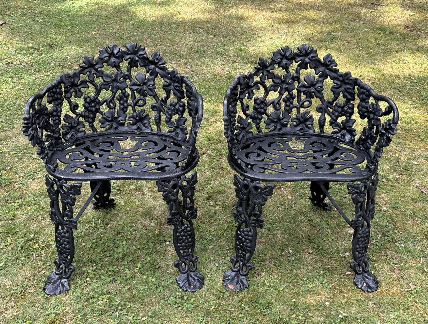 Antique Victorian Grape & Leaf Vine Cast Iron Patio Garden Arm Chair Seat