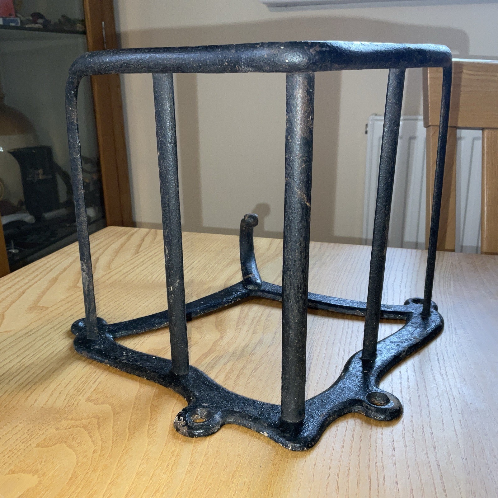 Victorian Stables Tack Holder ,hooks Ideal Bridles Dog Leads Good Quality