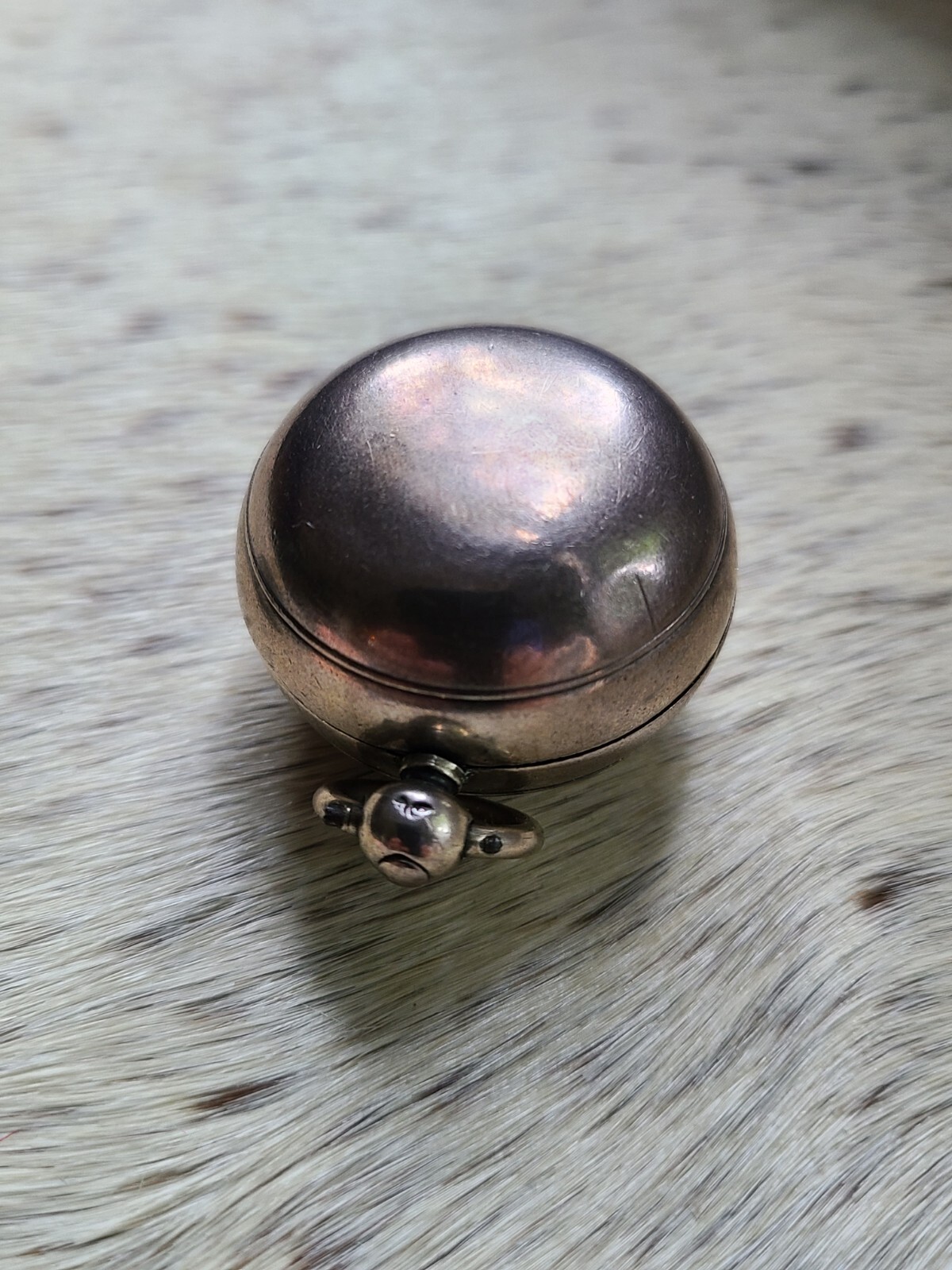 English Sterling Sovereign Coin Holder