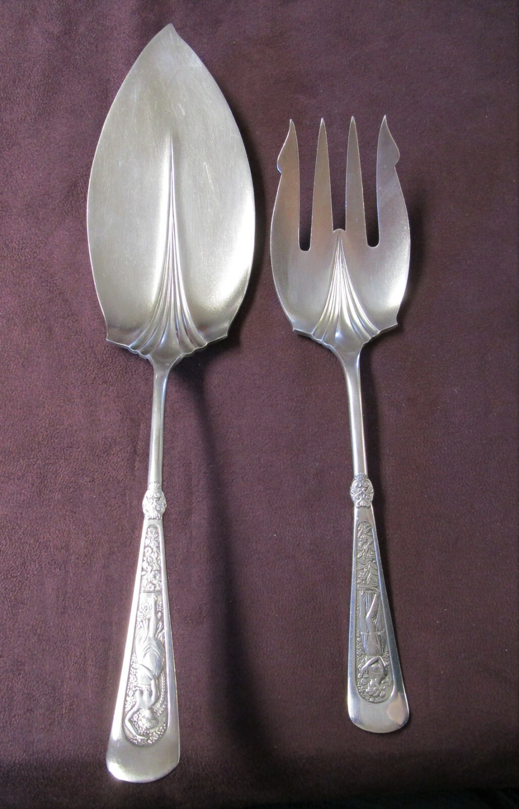 ARCADIAN 1884 Fish Serving Set Figural Silverplate OC Monograms on Backs