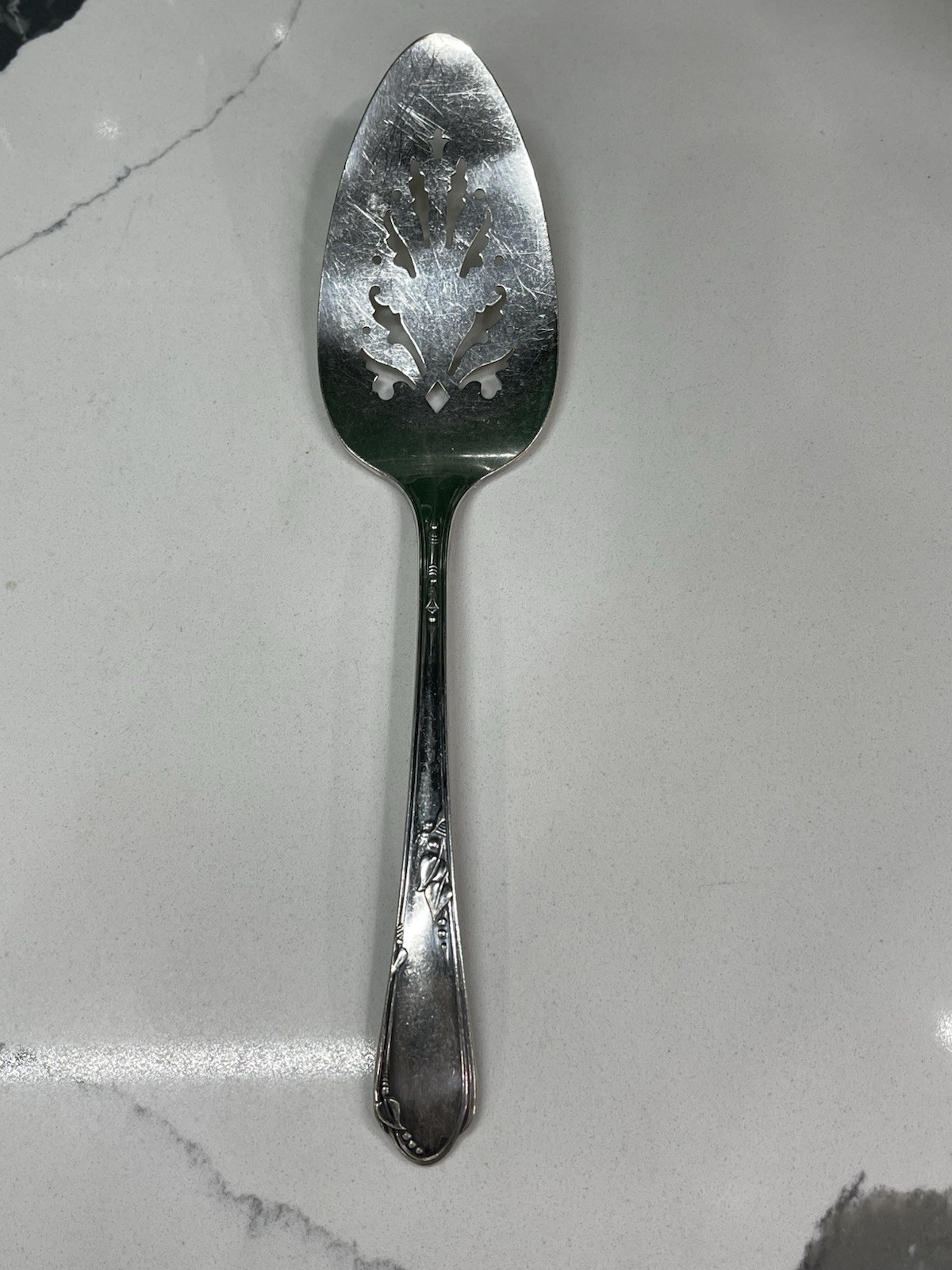 Vintage WM A. Rogers A1 Plus Oneida Silverplate Solid Pierced Dessert Server