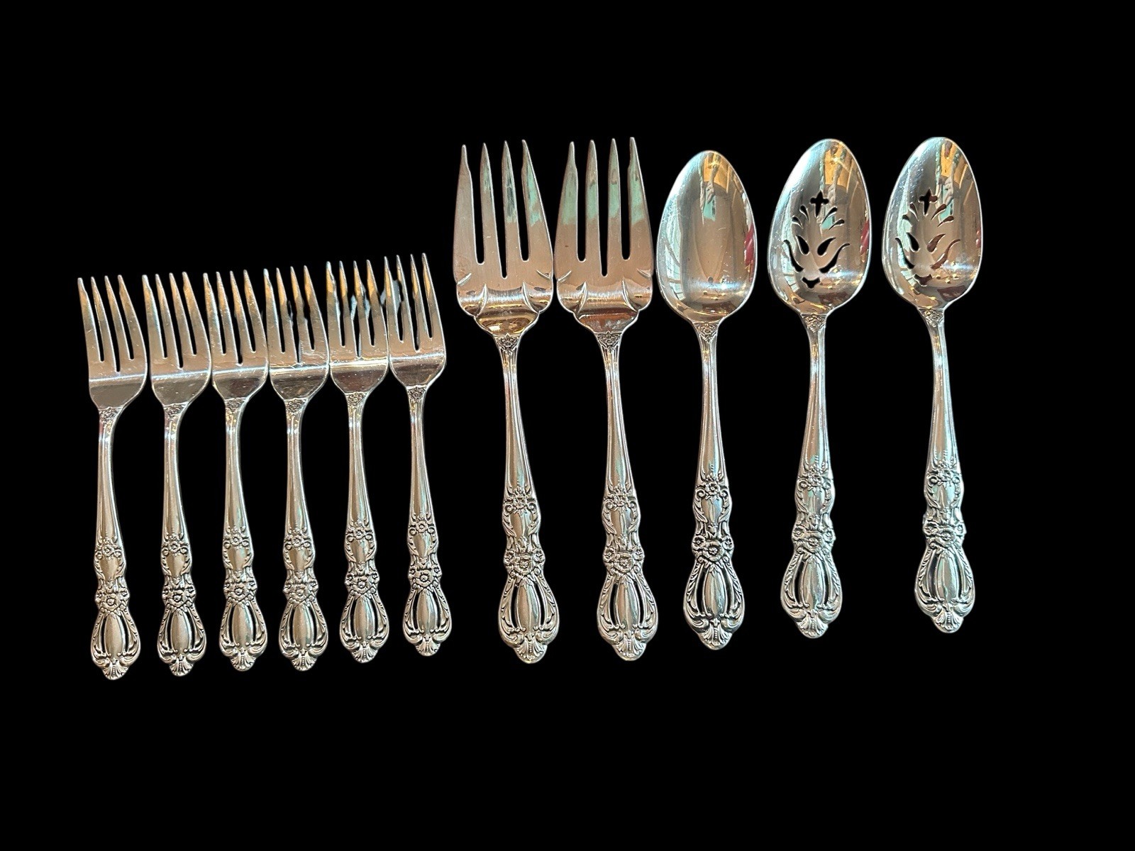 1847 Rogers Bros. Silverplate GRAND HERITAGE Serving Forks, Spoons, Salad Forks
