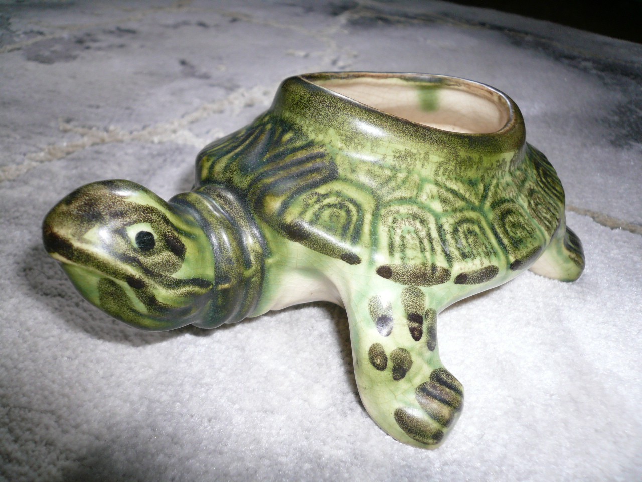 BRUSH McCOY ART DECO GARDEN POTTERY FABULOUS OLD TURTLE PLANTER 7 1/2″ LONG