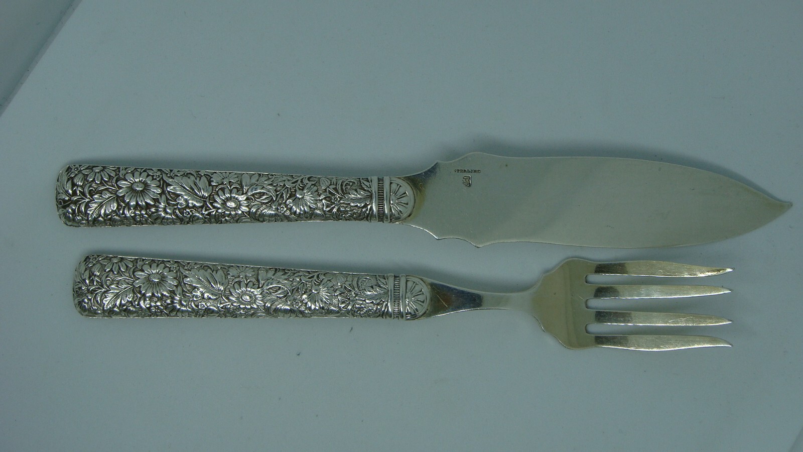 VINTAGE TOWLE FLORAL “CONTESSINA ALL STERLING SILVER FISH FORK KNIFE SET, C.1965