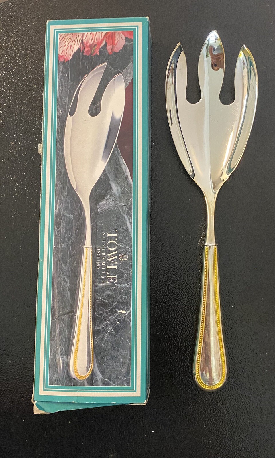 Towle Silversmith’s Silver Plated Beaded Antique 10.5” Salad Serving Fork