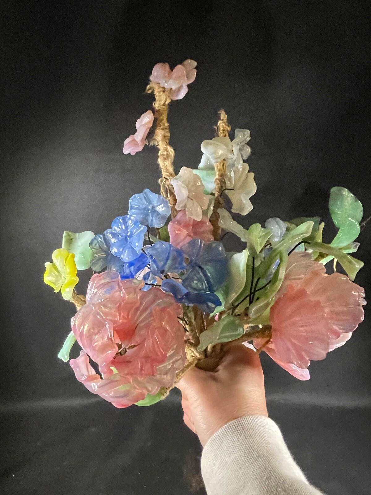 Vintage Jade Stone Glass Floral 12″ tall – Bouquet – 4445