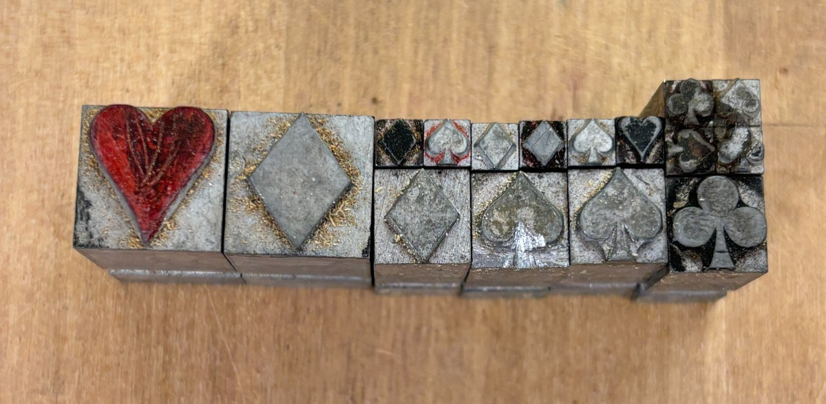 Vtg Balto Letterpress Type Set Metal Printing Blocks Mixed, Playing Cards Suits