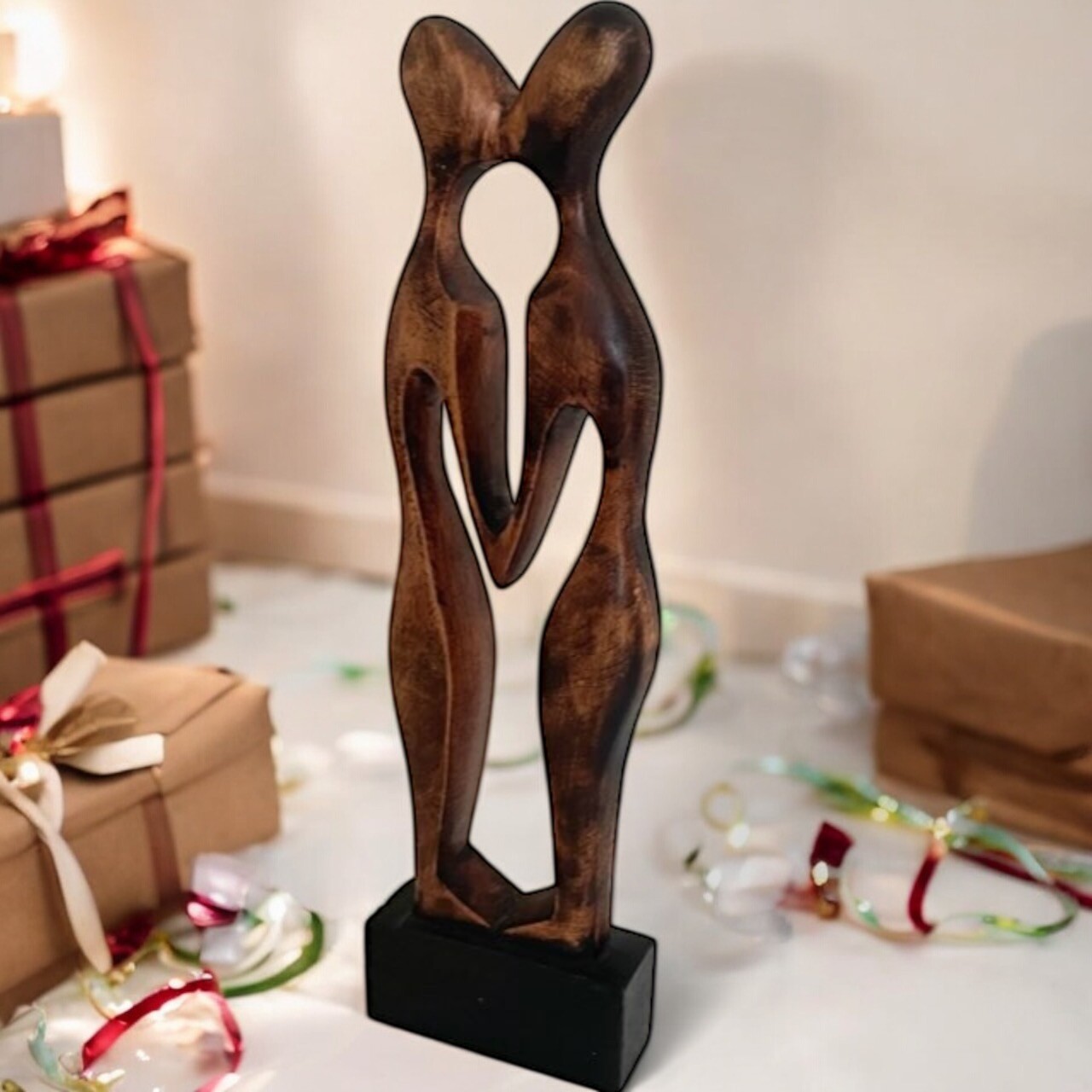 Vintage Kissing Couple Hand Carved Wood Sculptor 14” Pre-owned Good Condition