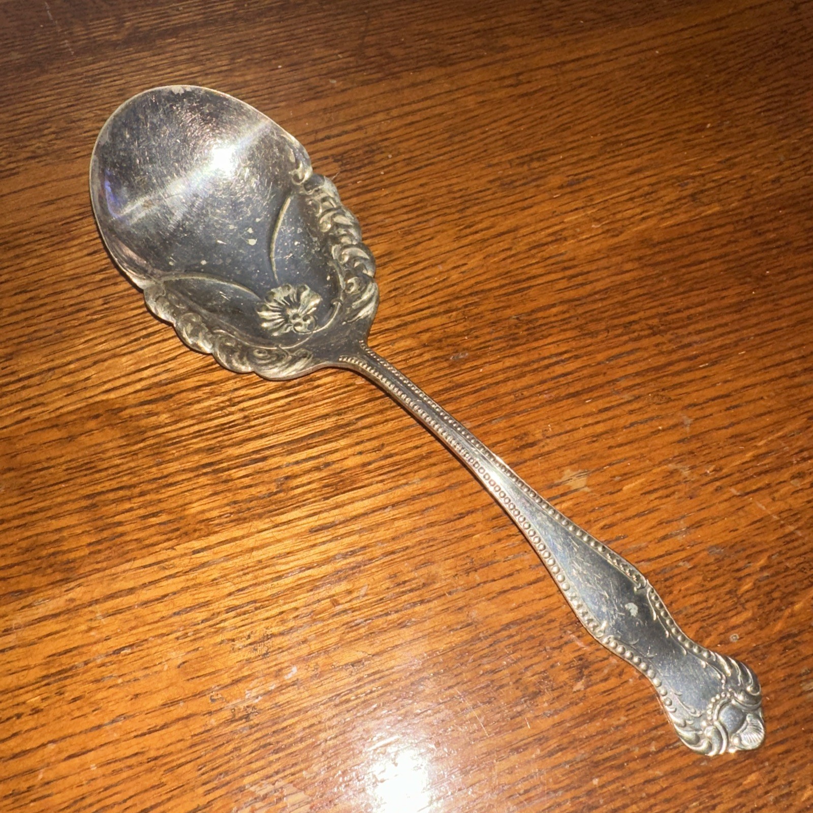 Beaded Oneida Pattern Niagara Falls Silver Co. Extra Played Serving Spoon