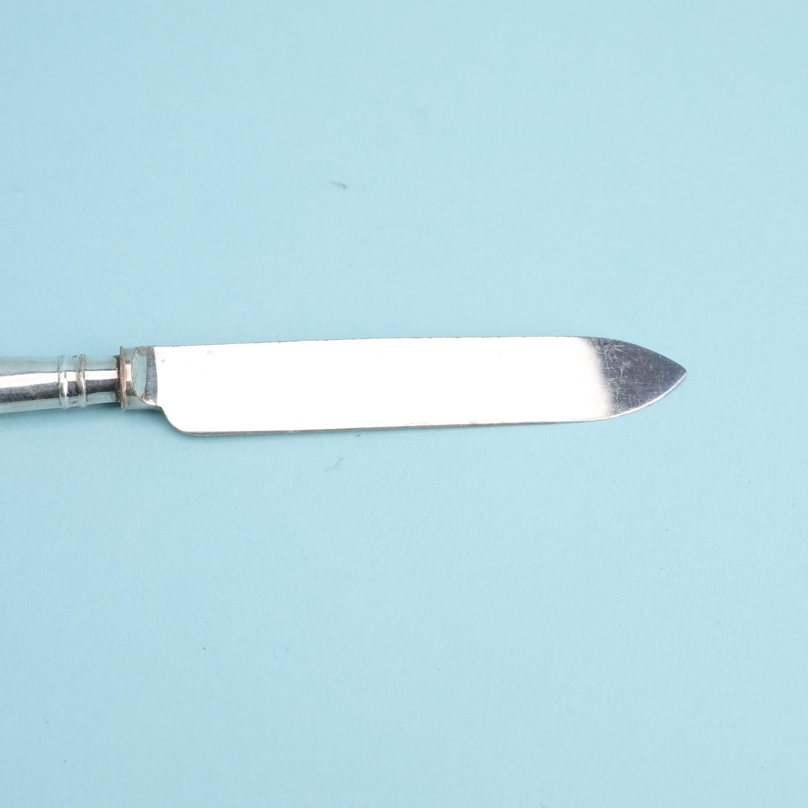 Albany by Walker & Hall c1914 Silverplate Cased Set 12 Fruit Knives No Monogram