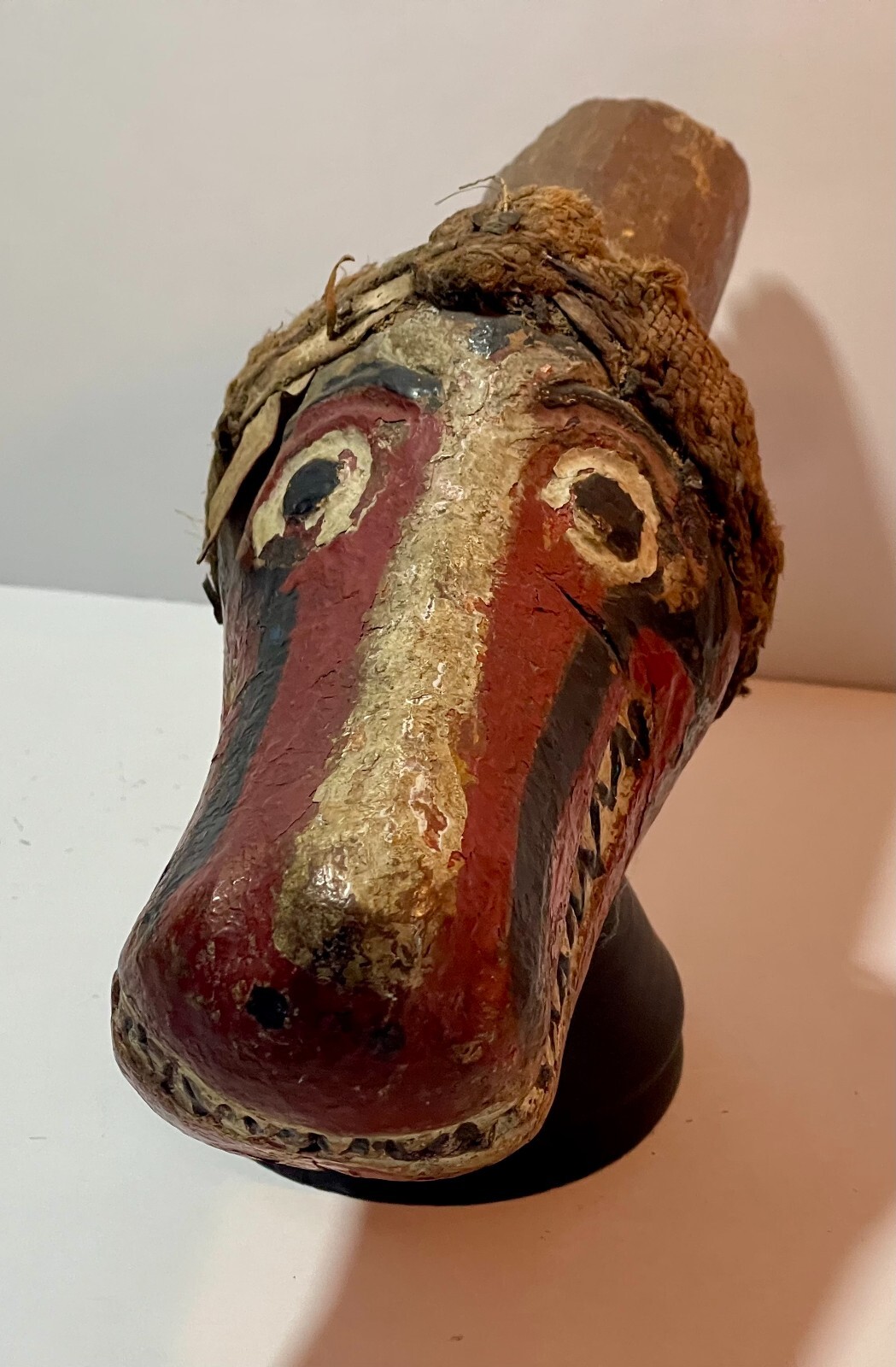Antique African Crocodile Fetish on mount. Crocodile bite marks on pole!! VTG VG