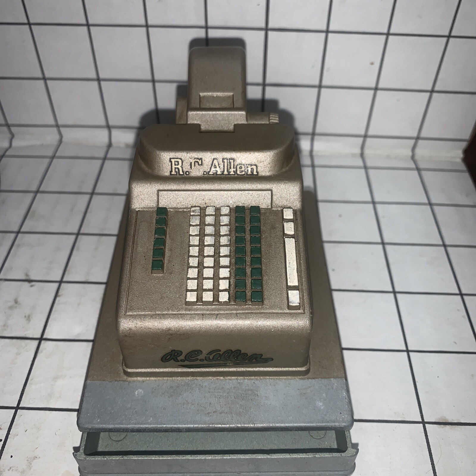 R C ALLEN CASH REGISTER w/ Opening Drawer – SALESMAN’S SAMPLE, 4 1/4″ Miniature