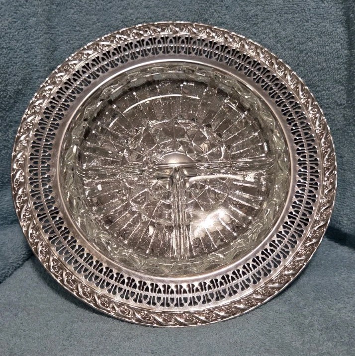Vintage Spring Flower Pattern Relish Dish & Crystal Liner WM Roger’s & Son #2011