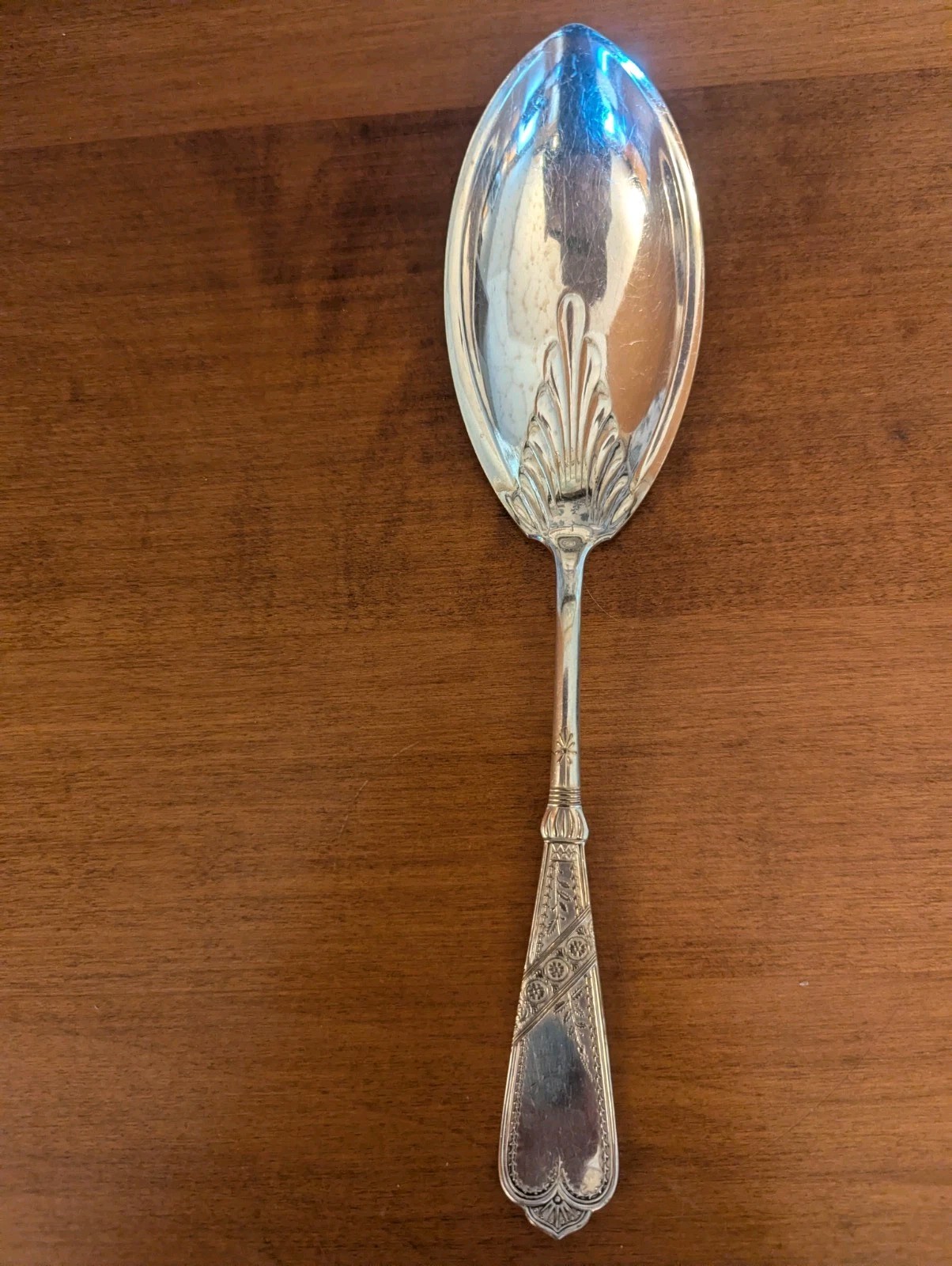 VINTAGE NEWPORT CASSEROLE SPOON ROGERS SILVERPLATE 9-1/8″