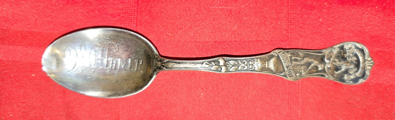 Willmar/ Minnesota/ 22 grams Sterling Silver/ Souvenir Spoon/ Engraved