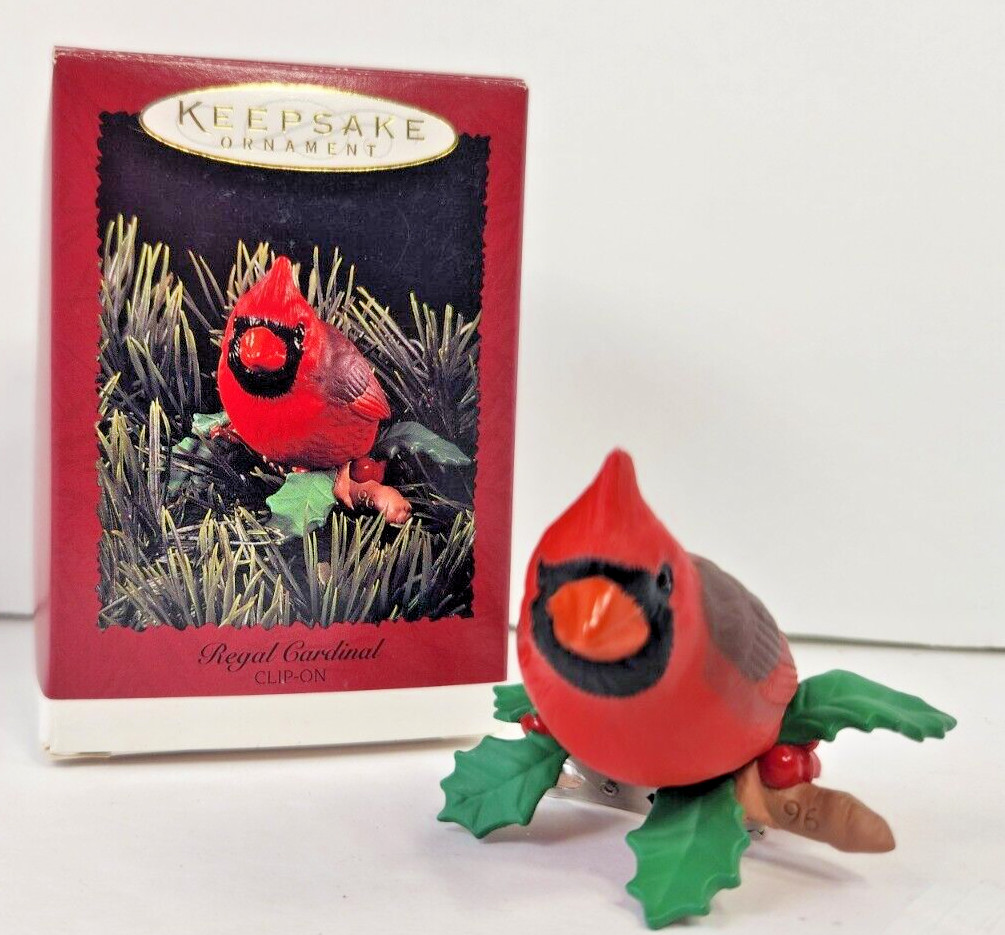 HALLMARK KEEPSAKE REGAL CARDINAL CLIP ON 1996 QX6204