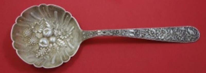 Repousse by Kirk Sterling Silver Berry Spoon Hand Chased w/ Fruit in Bowl 9 1/4″