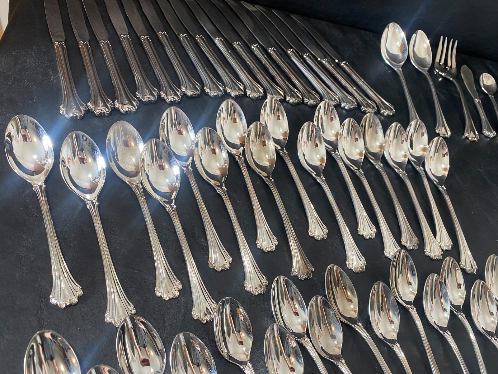 FB Rogers silverplate flatware 82 pieces American Chippendale fork spoon knife +