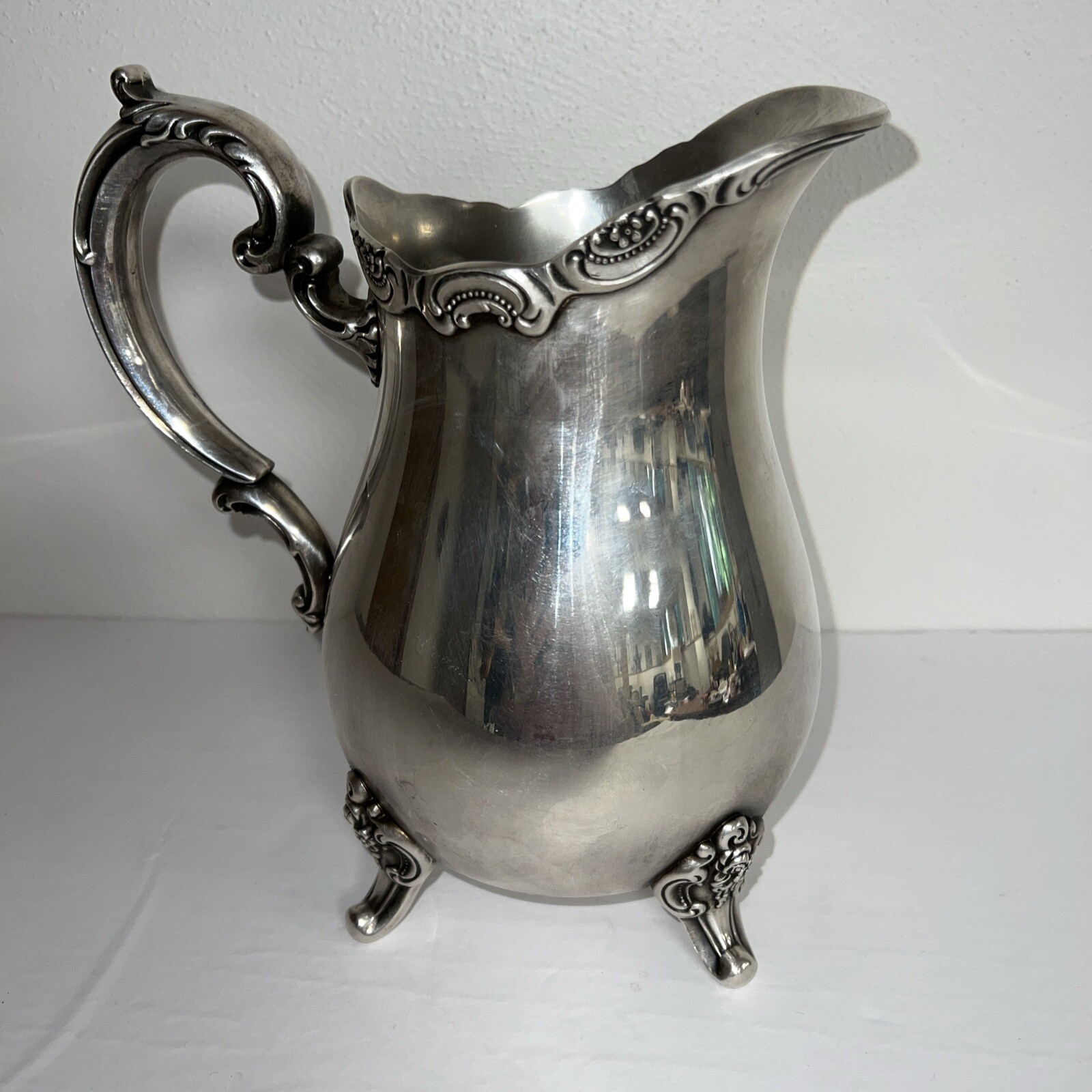 Towle Silverplate “El Grandee” 1964 Water Pitcher – Good Condition – STUNNING