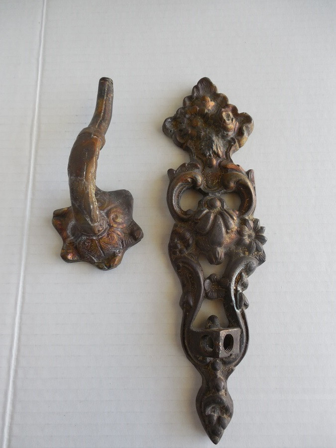 Antique Decorative Arts Hardware Element Ornate Detailed Bronze heavy 2 pcs