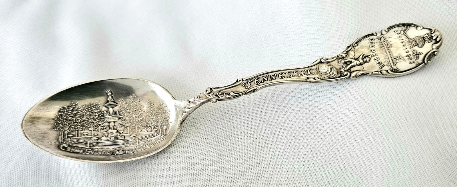 Memphis Tennessee Sterling Silver Souvenir Spoon Court Square TN VTG 23 Grams