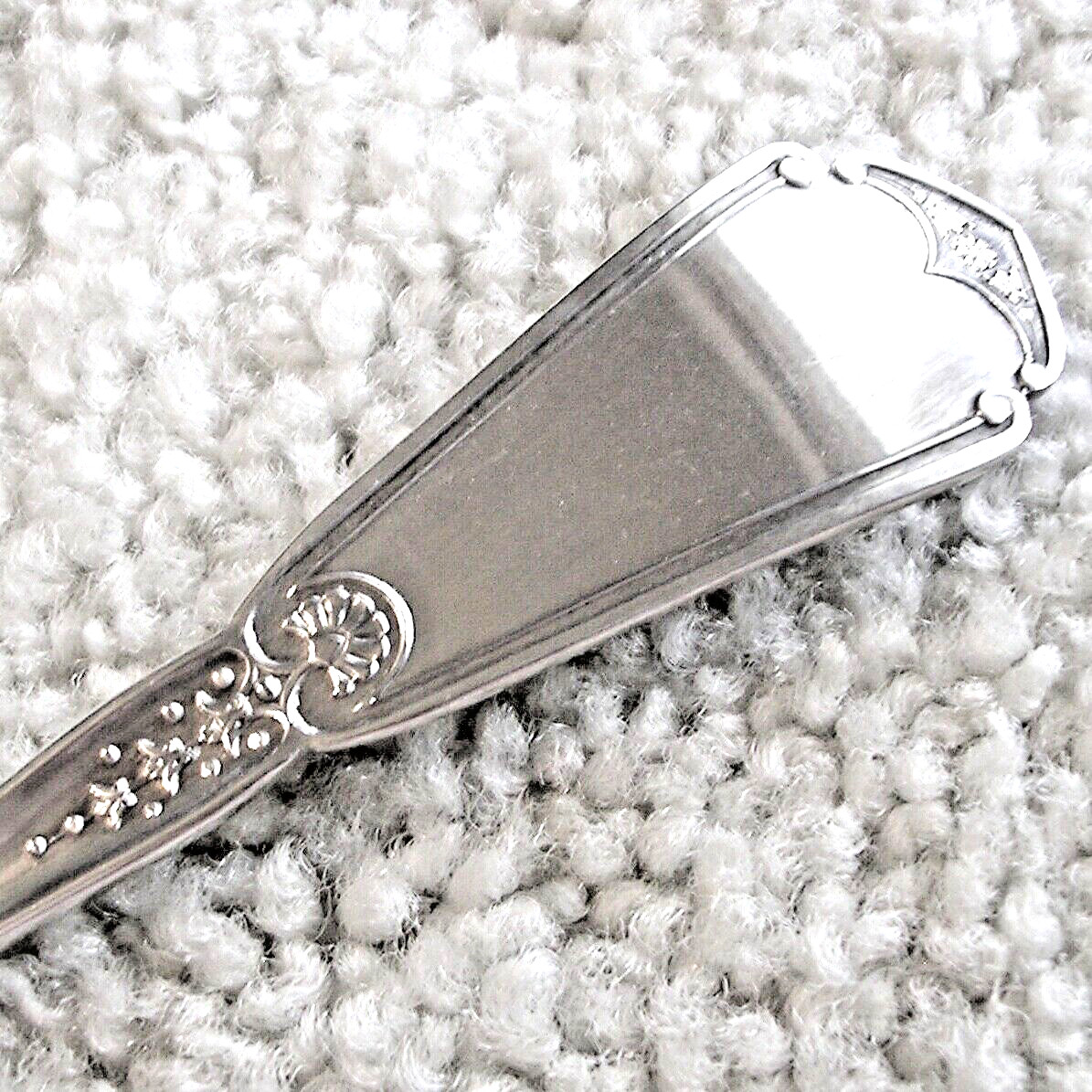 “Longfellow” antique sterling silver teaspoon by Hotchkiss & Schreuder (H&S)