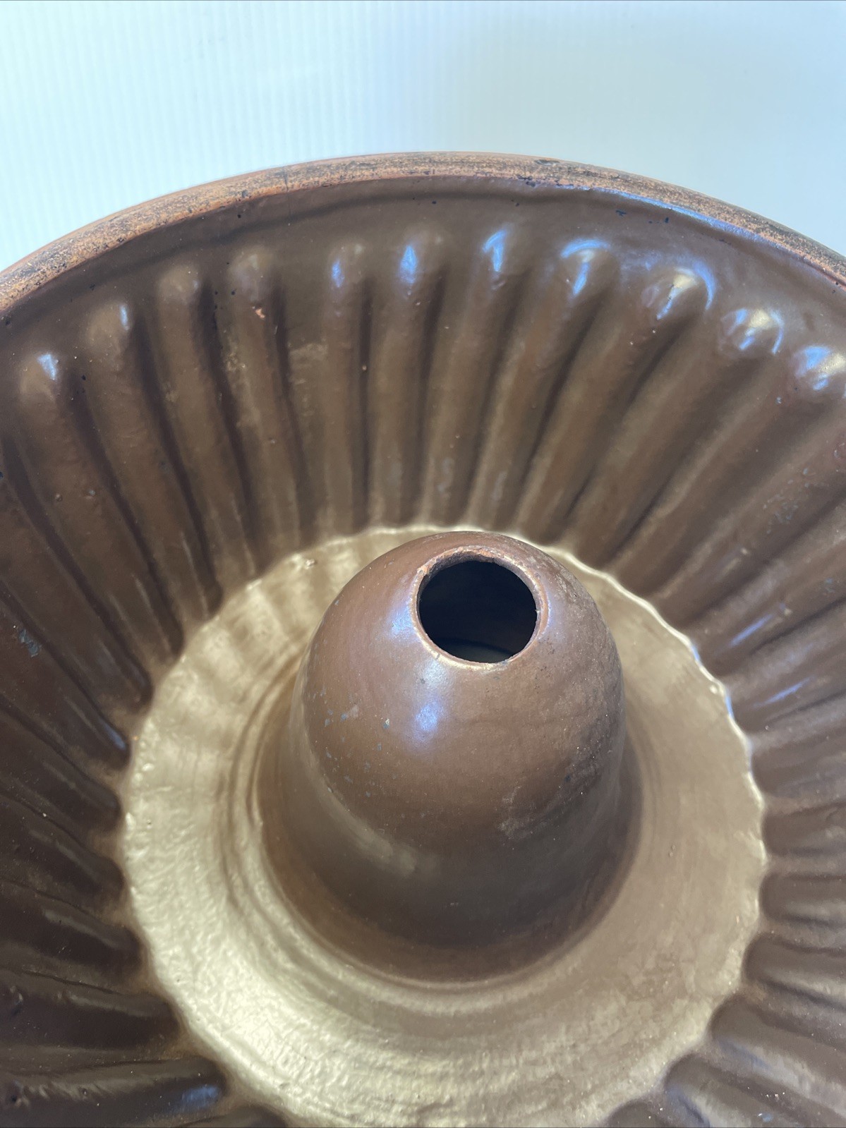 ANTIQUE REDWARE CAKE / PUDDING / Jello MOLD BUNDT Pan MID 19th c. BROWN GLAZE