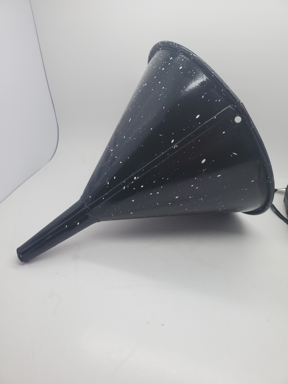 ANTIQUE U.S. NAVY SPECKLED GRANITEWARE ENAMELWARE FUNNEL VOLLRATH