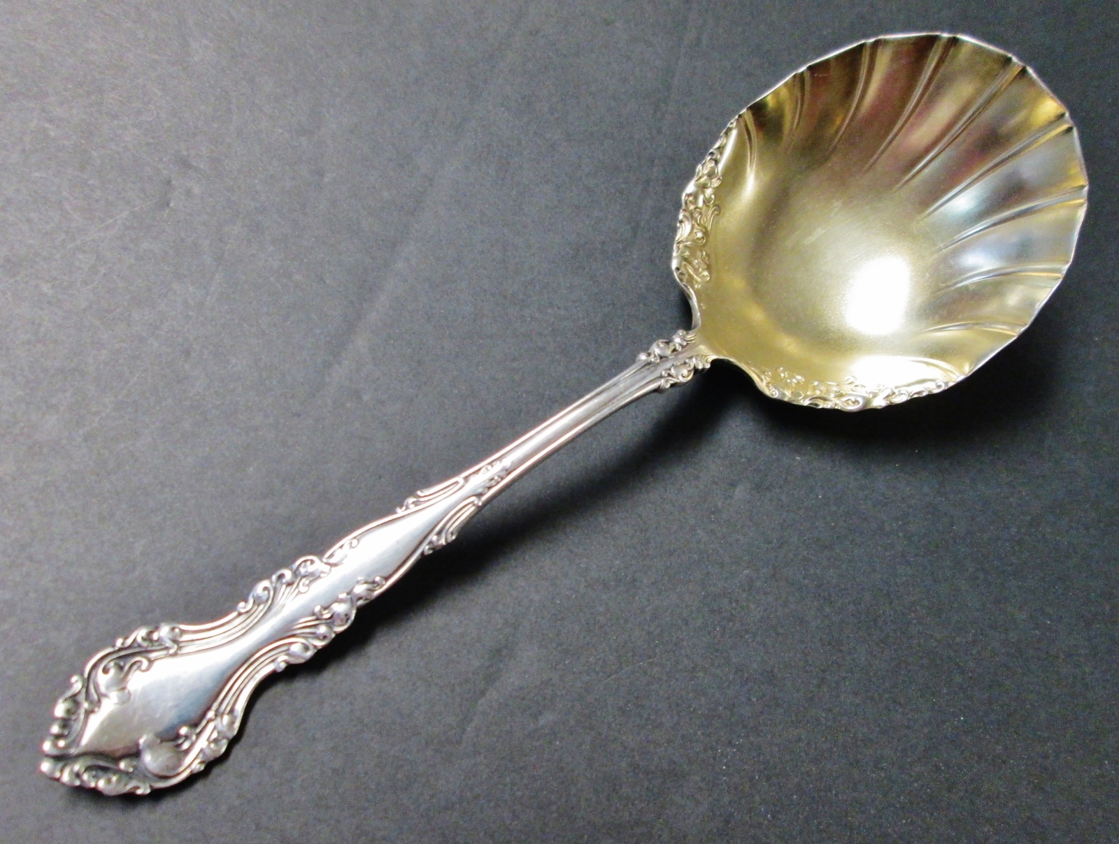 NEW CENTURY 1898 Serving Spoon Gilded ART NOUVEAU Silverplate No Monogram gu