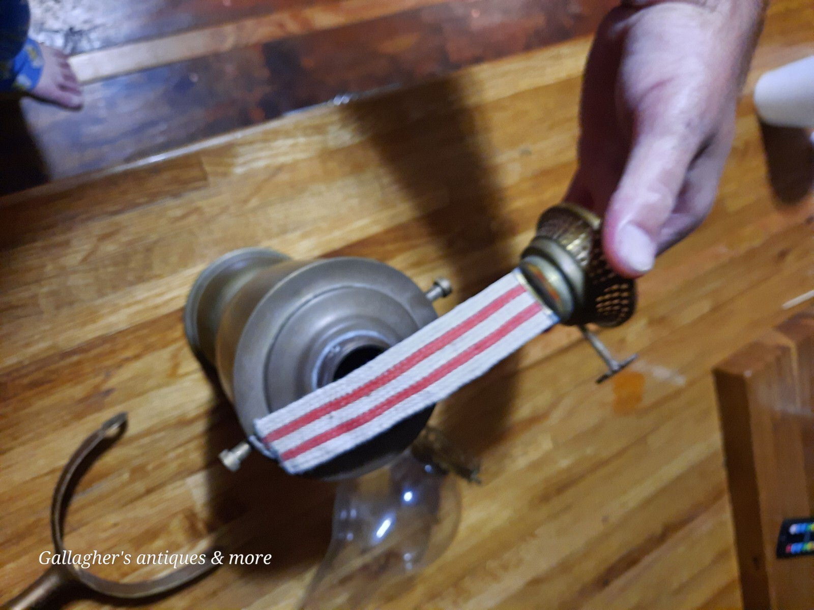 Vintage SHERWOODS Nautical Brass Weighted Gimbal Oil Lamp Birmingham England