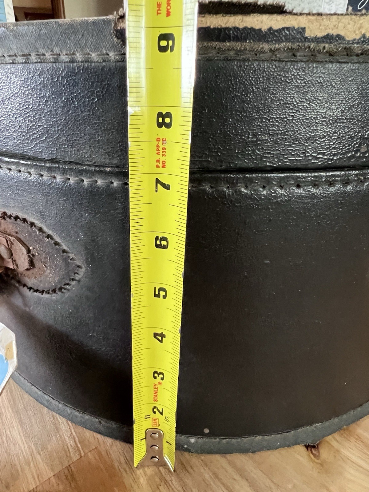 Antique Round Hat Box Trunk Original Travel Stickers Canadian Pacific Steamship