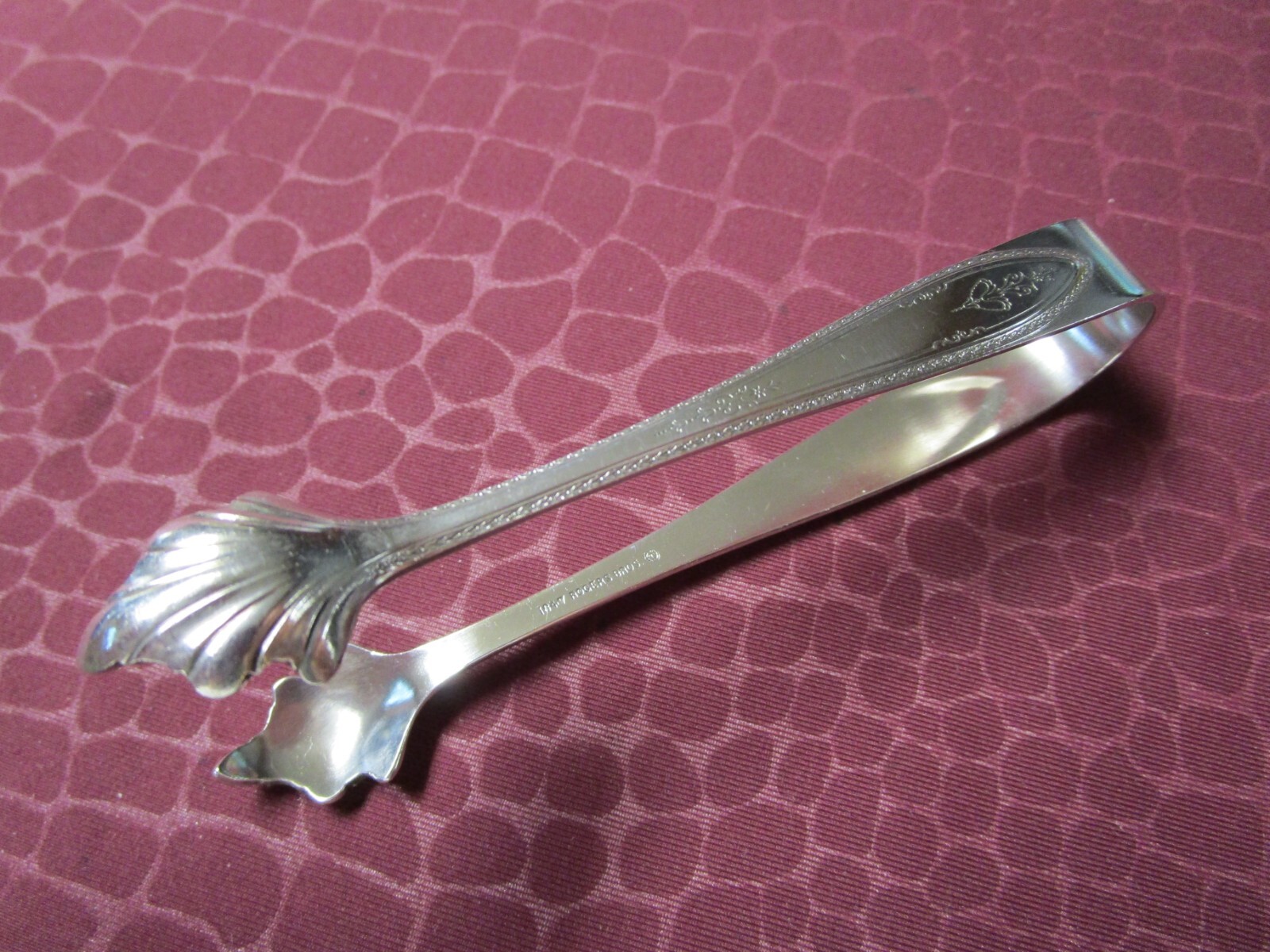 ARGOSY Sugar Tong Scarce Rogers Antique Silverplate 1926 No Monogram gu