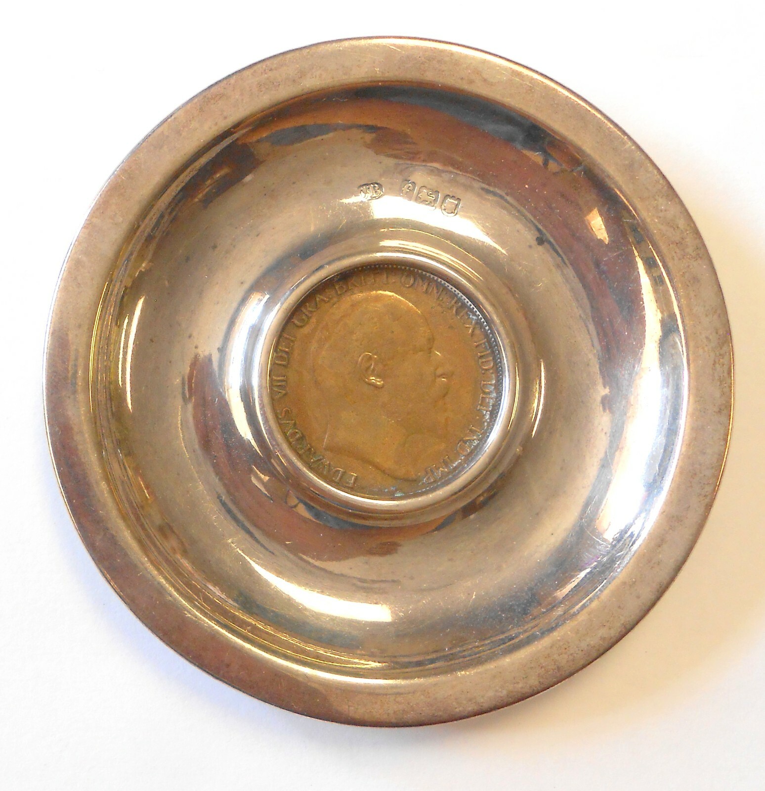 London Charles Boyton Sterling Silver Dish Tray w/ 1902 Britain One Penny Coin
