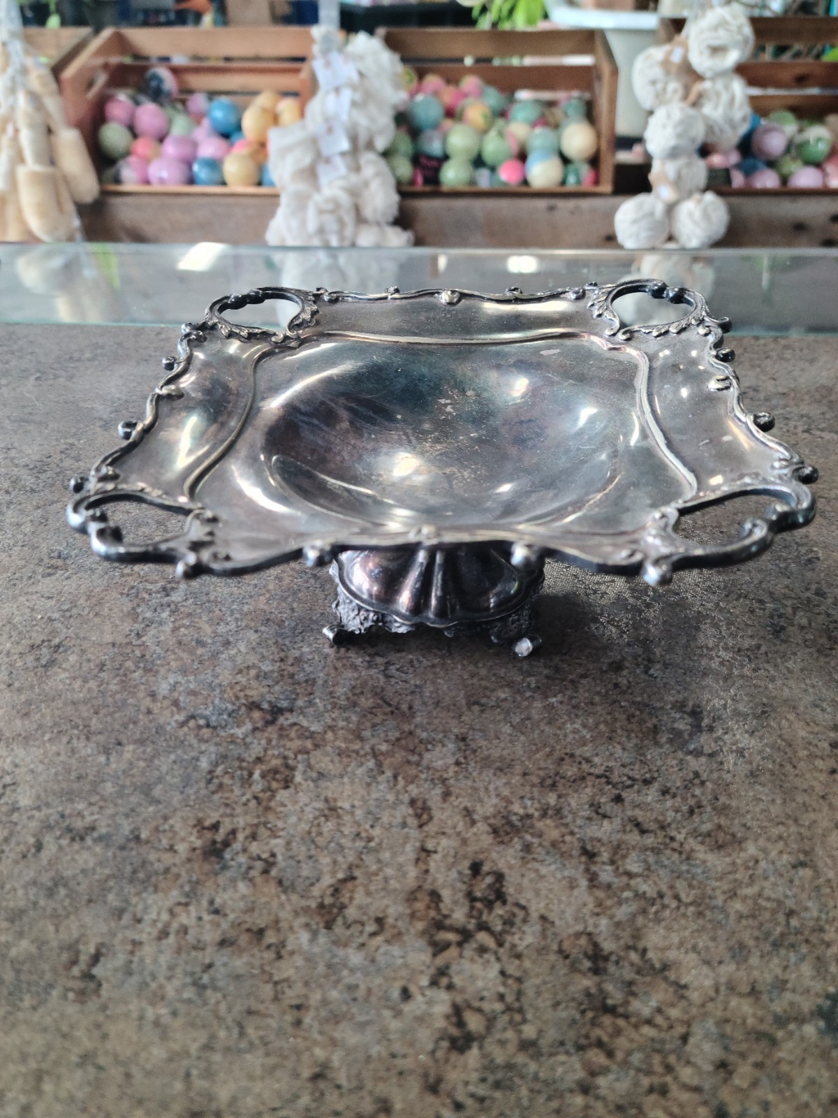 Victorian Albert Henry Thompson Sheffield Silver Plate Footed Candy Bowl EPNS A1