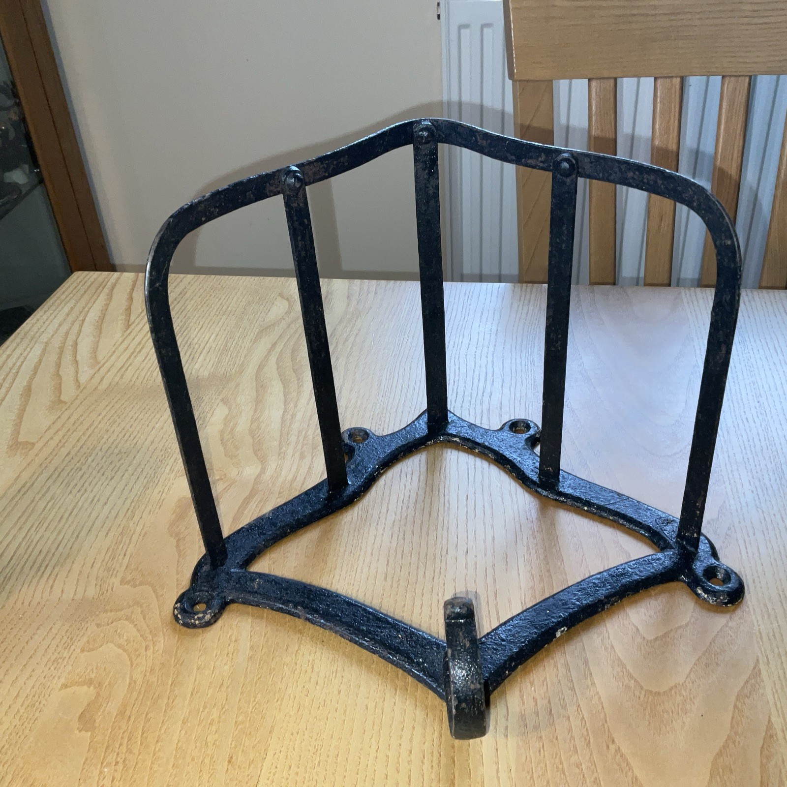 Victorian Stables Tack Holder ,hooks Ideal Bridles Dog Leads Good Quality