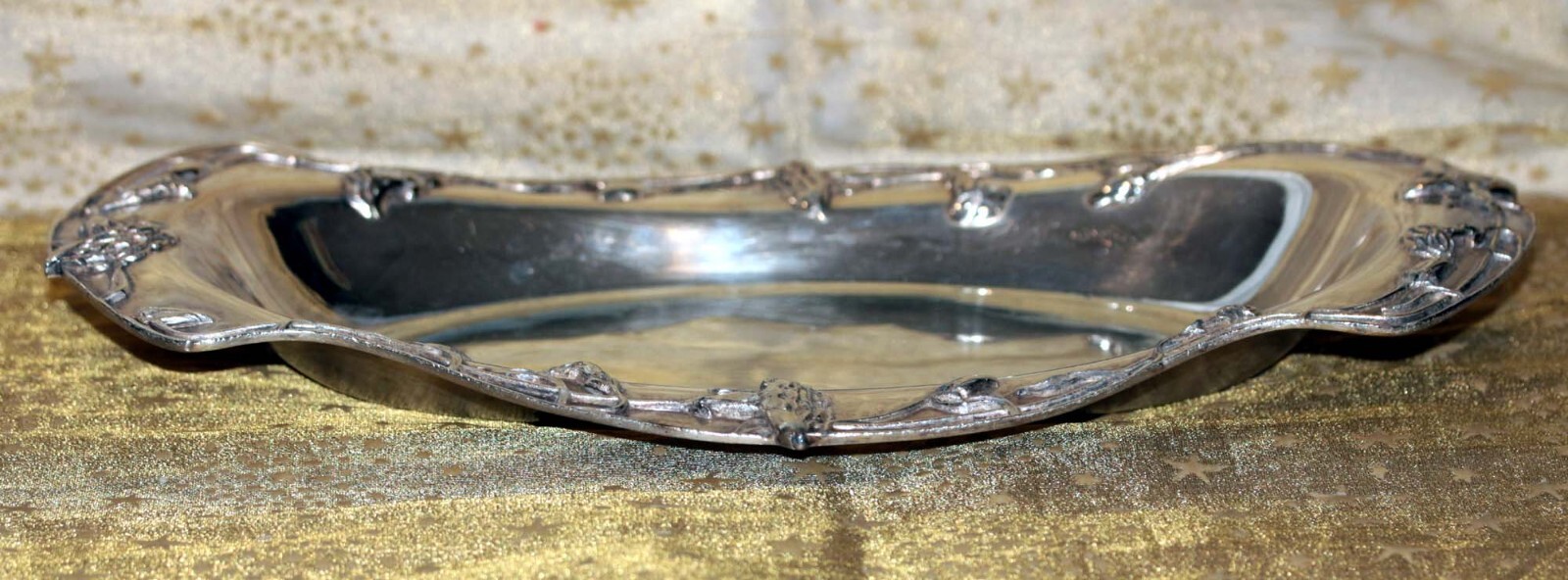 STUNNING FLOWER QUADRUPLE PLATE HARTFORD STERLING CO. SERVING DISH TRAY