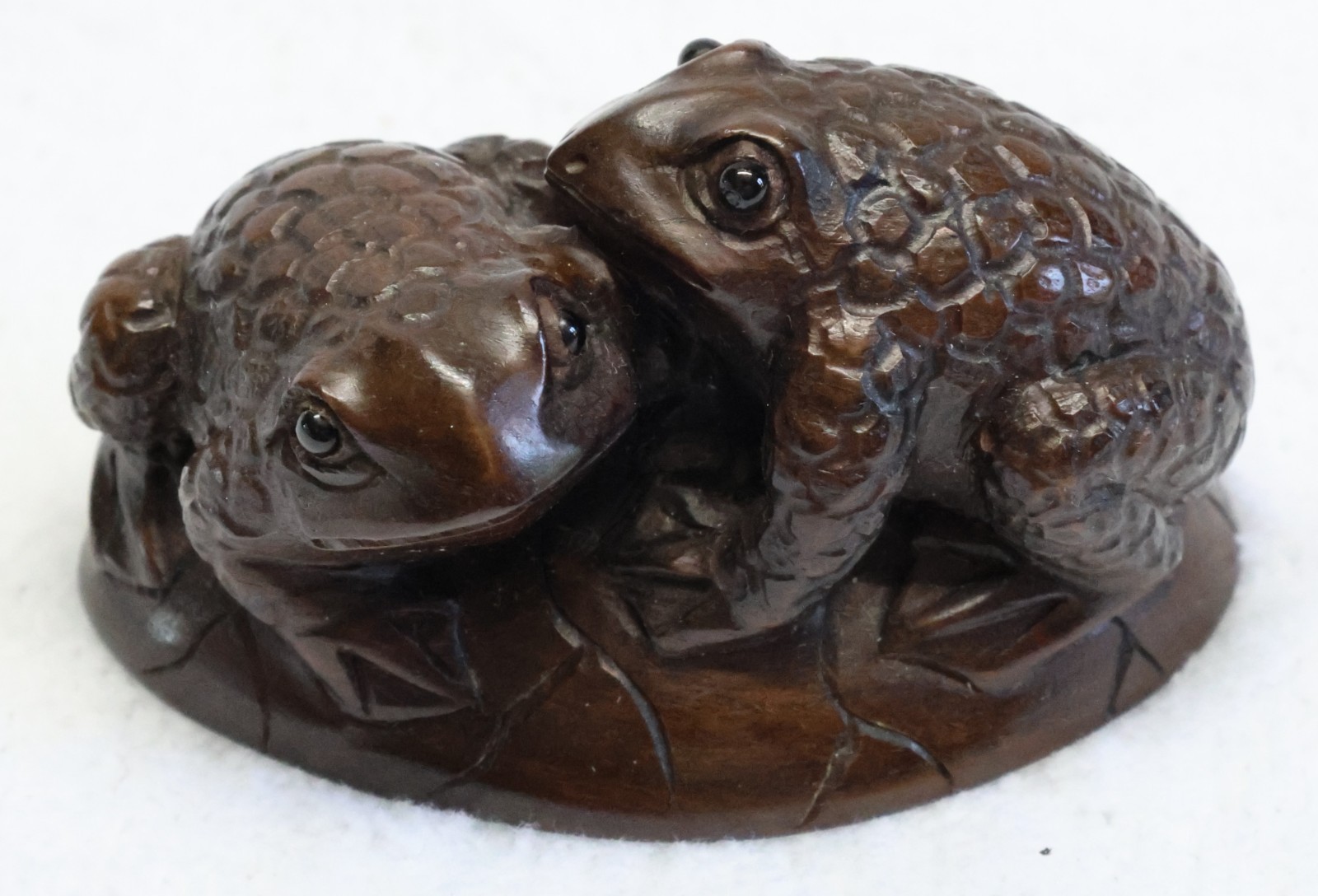 Vintage Hand Carved Wooden Pair of Toads or Frogs on Lily Pad Netsuke – Signed