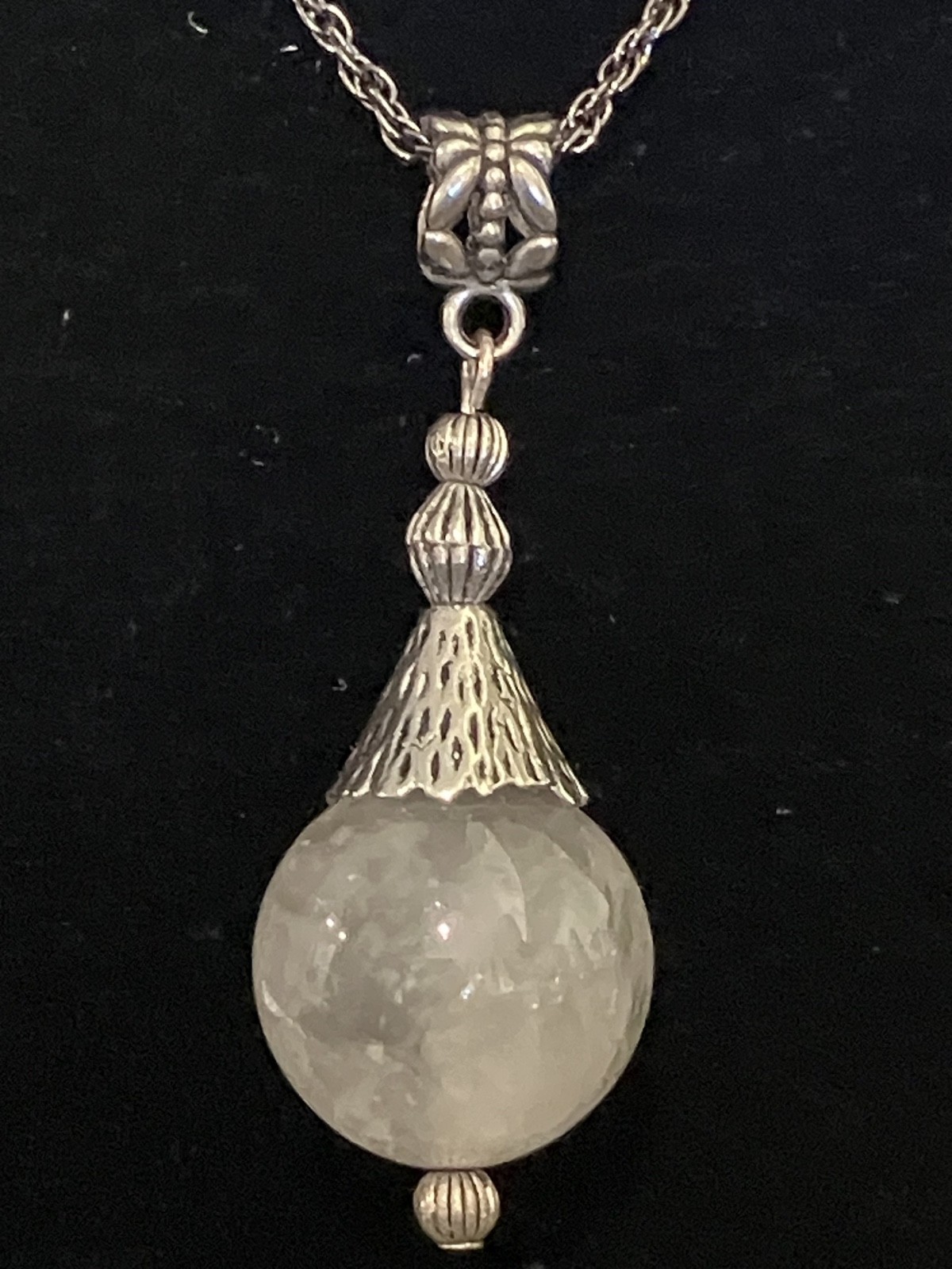 VINTAGE SILVER TONE QUARTZ ORB PENDANT NECKLACE FILIGREE CONE CAP 0.5oz ARTISAN