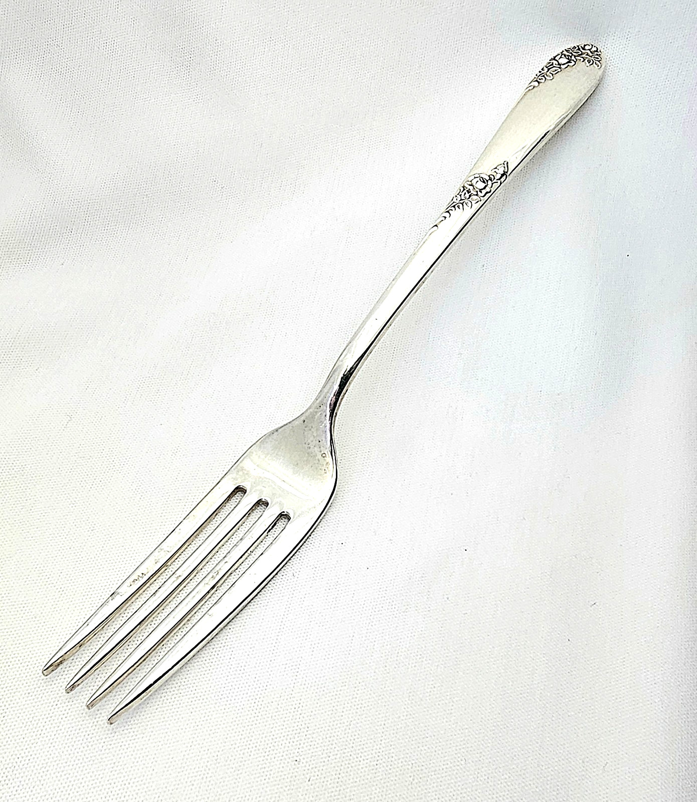 Sterling Silver Lunt Sweetheart Rose Dinner Fork 7 3/4″ 59.6 Grams