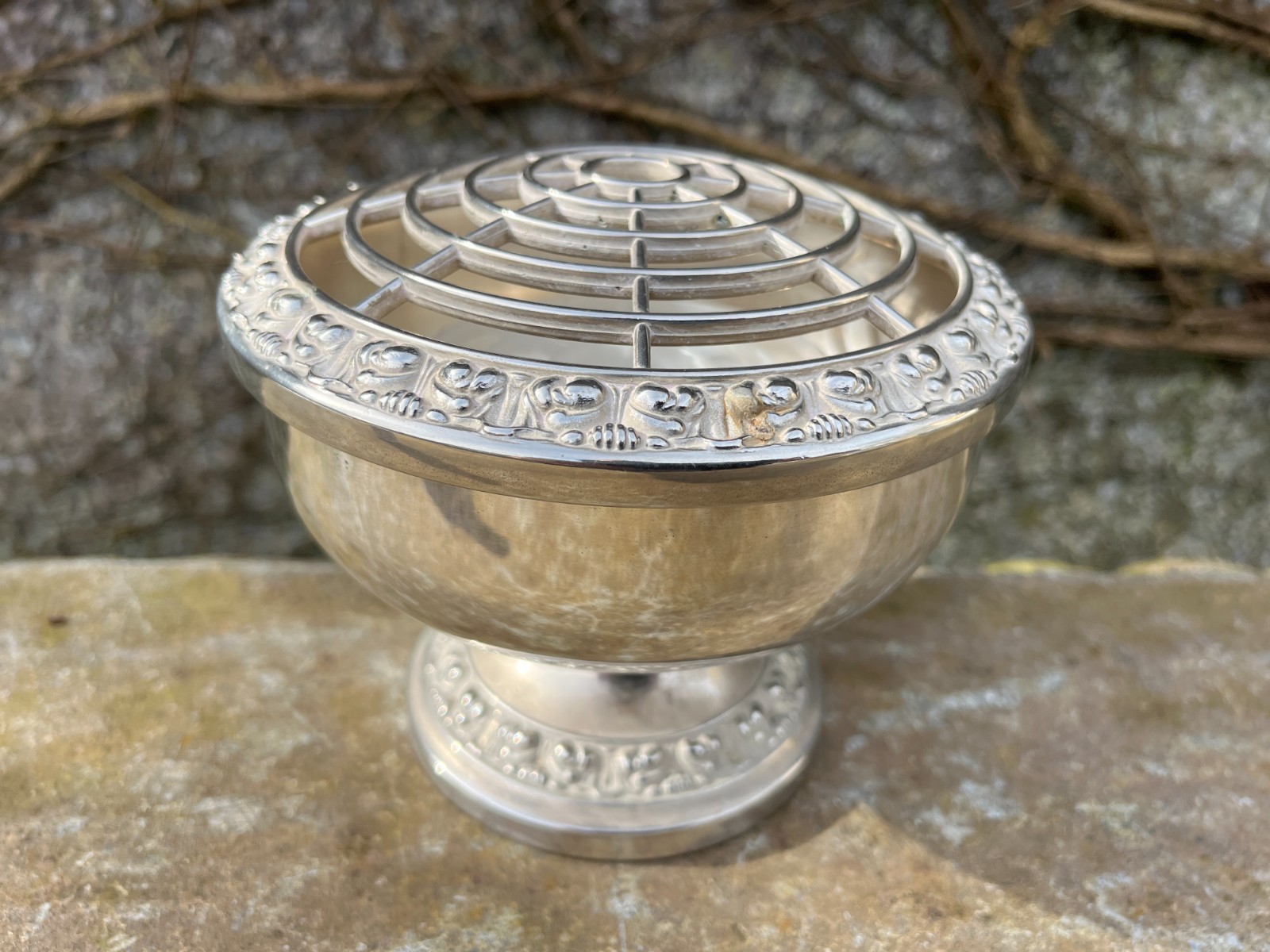 Good Silver Plated Posy Holder, made in England.