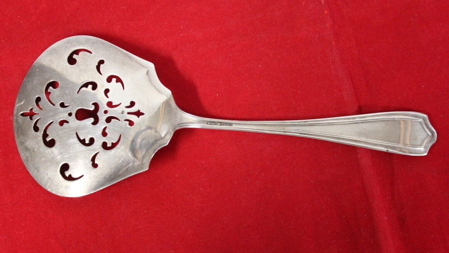 Alvin Maryland Sterling Tomato Server 7 5/8″ Monogram “M.A.” (1910) 46.5g