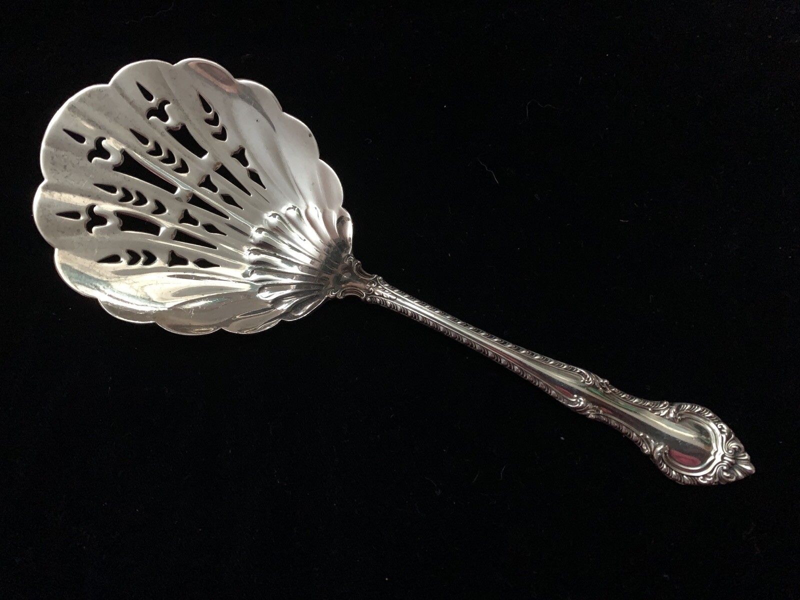 Gorham Sterling Flatware, English Gadroon, Tomato Server, 7 3/4 in