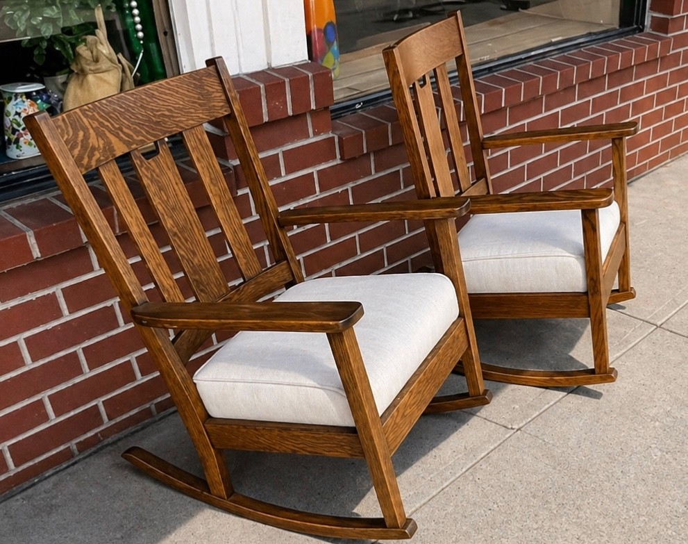 Arts & Crafts Rocker Matched Pair Circa 1910 Quarter Sawn Oak