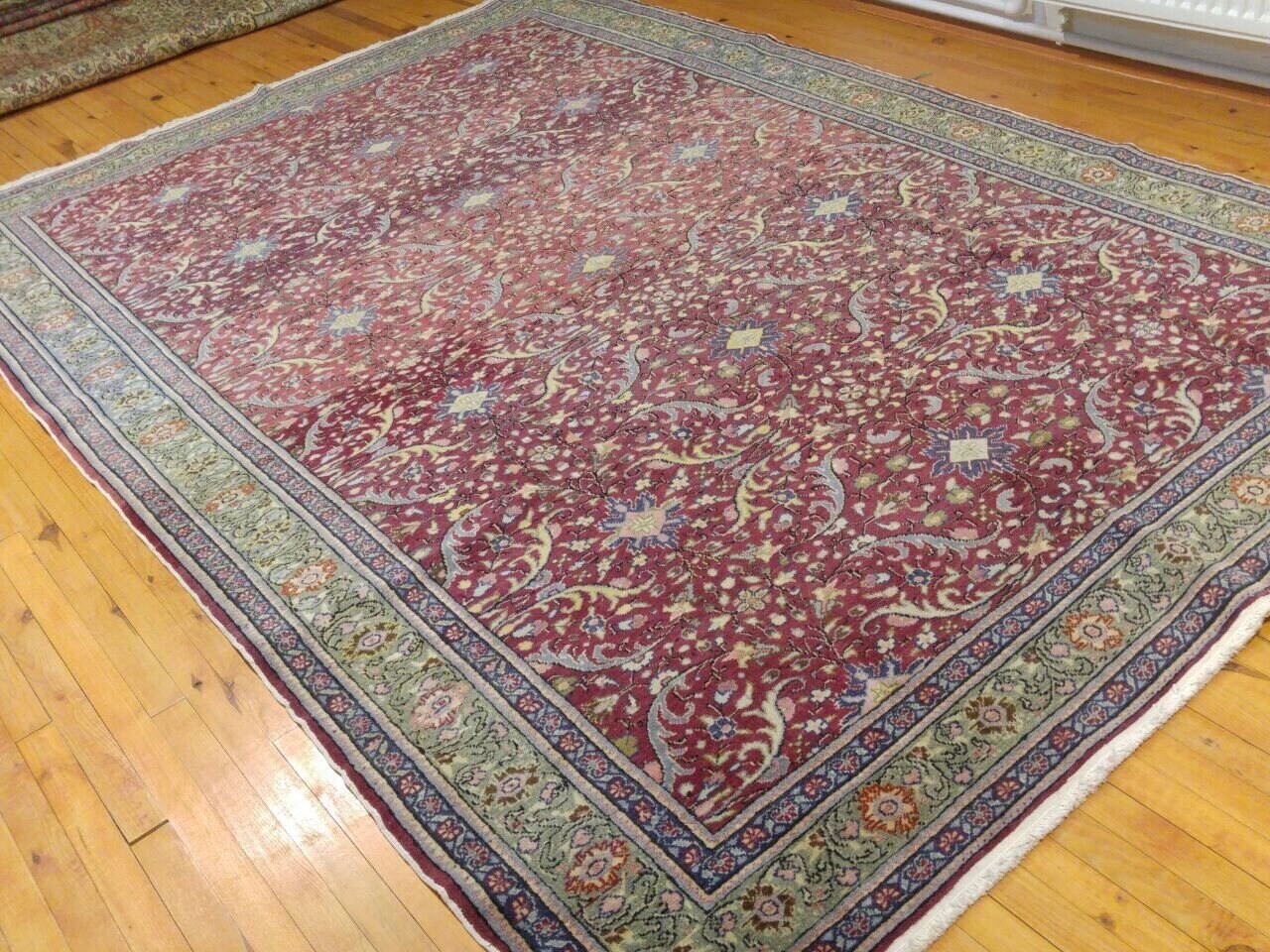 Vegy Dyes Antique 1940s Wool Pile Legendary Hereke Rug 7x10ft